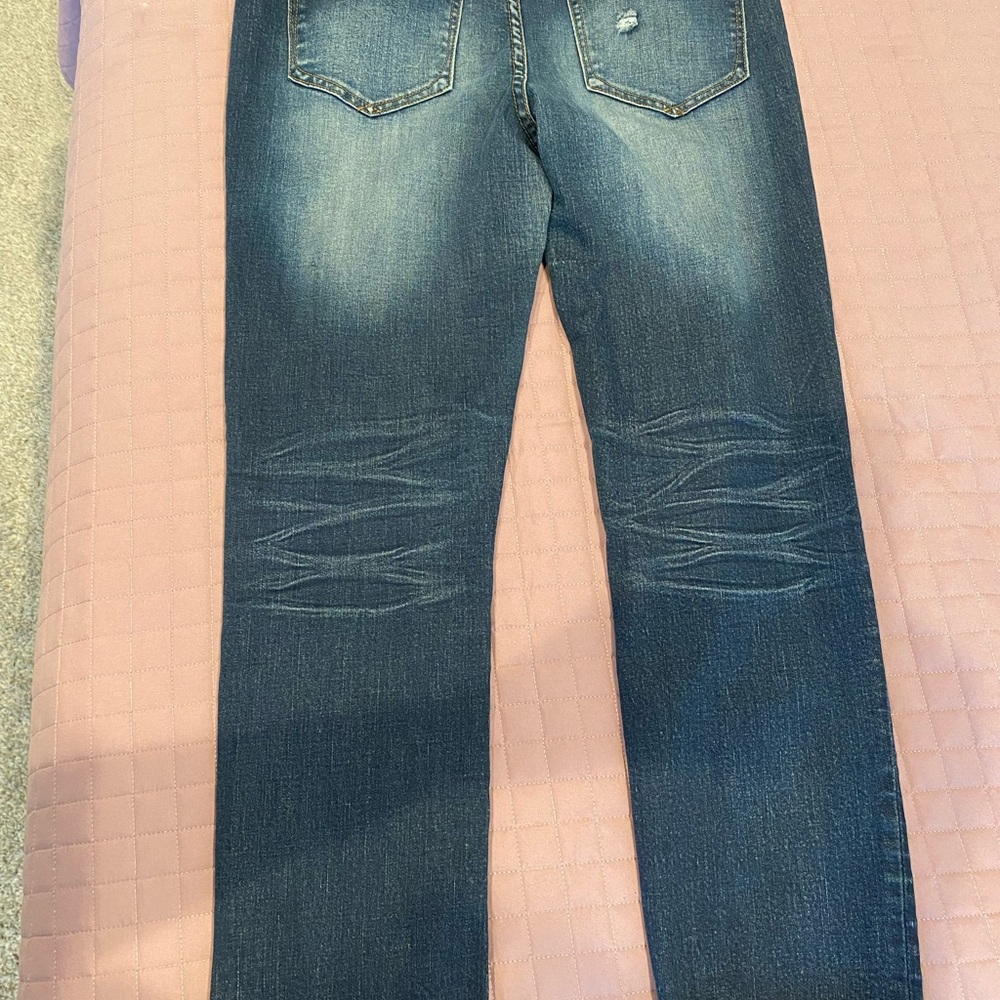 Blue Faith Jeans; Size 8; Women’s; ripped & distressed; stylish and fashionable - Picture 9 of 9